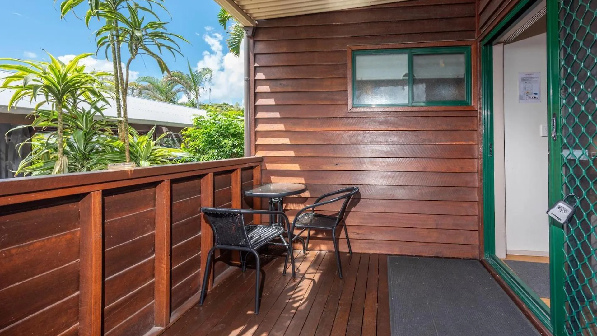 Boat Harbour Apartments Studio Urangan 0*,