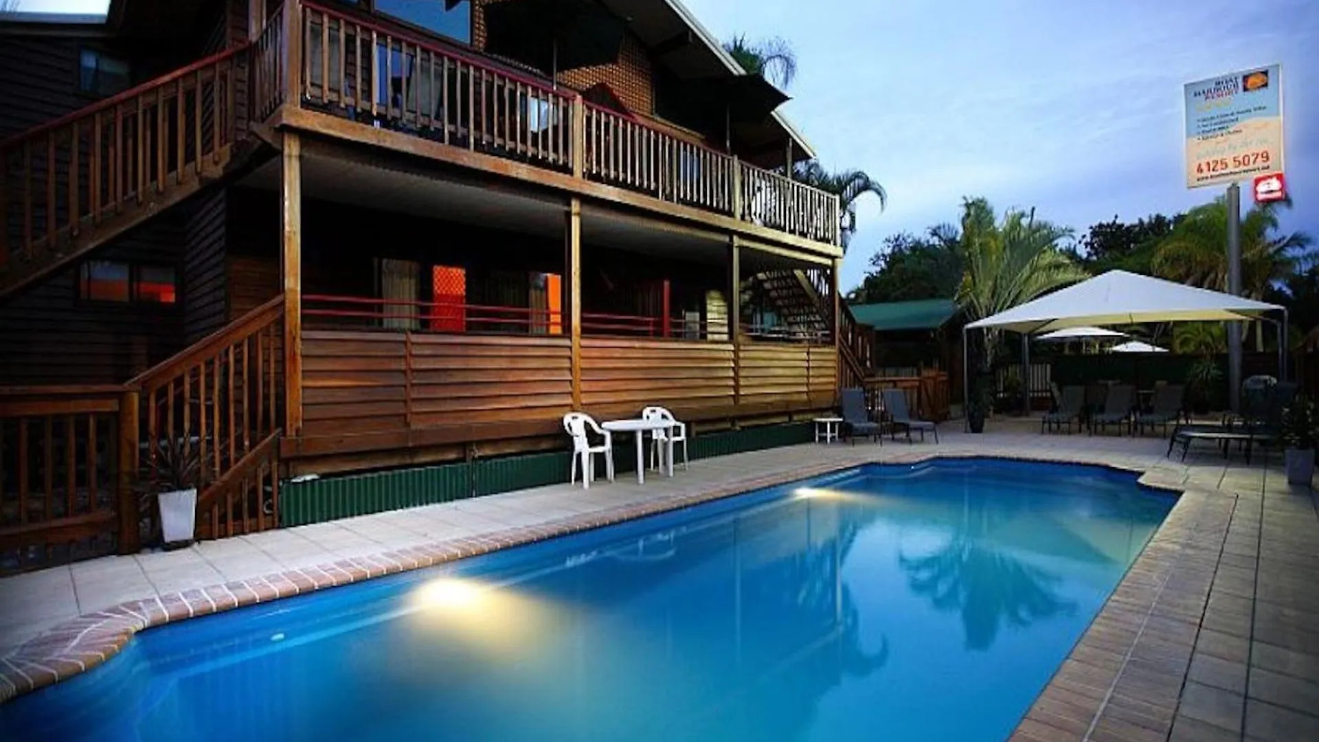 Boat Harbour Apartments Studio Urangan