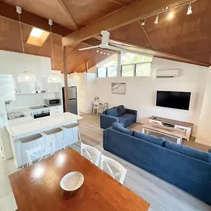Apartment The - Hervey Bay - 2 Separate, Urangan